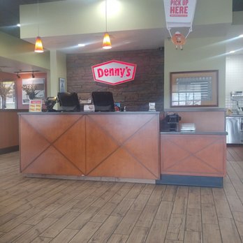 Denny's - American Near Me - Baker, California