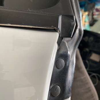 Advanced Auto Glass - couldn't even install window properly which is digging into fresh paint and already ruined it - Auto Glass Services Near Me - Santa Rosa, California