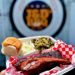 J&D's BBQ - 3 pc Pork Ribs w/ collard greens, coleslaw, hawaiian roll | $20