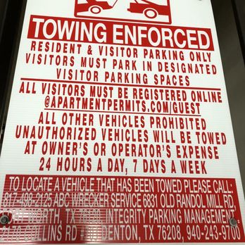 Mag & May - The single sign posted at the entry gate concerning visitor parking on the 6th floor. - Apartments Near Me - Fort Worth, Texas