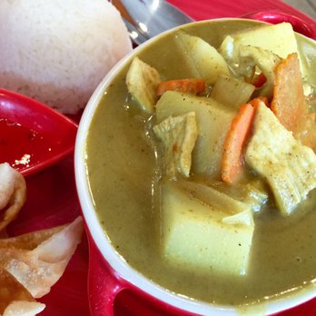 Thai Way - Chicken Yellow Curry - Thai Near Me - Santa Ana, California Thai Way - Chicken Yellow Curry - Thai Near Me - Santa Ana, California