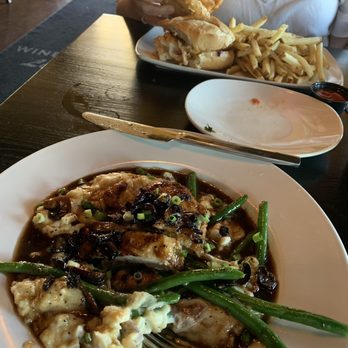 Red, Wine & Brew - Mentor - Fish sandwich and chicken marsala - Bars Near Me - Mentor, Ohio Red, Wine & Brew - Mentor - Fish sandwich and chicken marsala - Bars Near Me - Mentor, Ohio