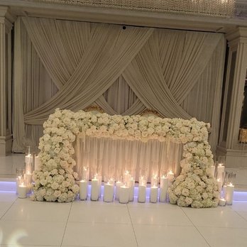 Bek’s Flowers - Main table for my sons wedding - Florists Near Me - Glendale, California