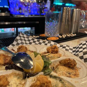 French Quarter Grille - Fried oysters - American Near Me - Austin, Texas French Quarter Grille - Fried oysters - American Near Me - Austin, Texas