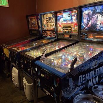 R Bar - Pinball - Dive Bars Near Me - San Francisco, California R Bar - Pinball - Dive Bars Near Me - San Francisco, California