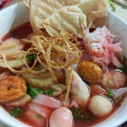 Tom Yum Cafe - Yen ta Fo