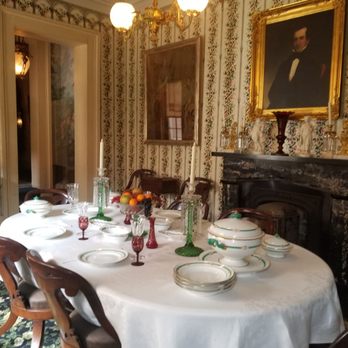 Gallier House - Dining room - Museums Near Me - New Orleans, Louisiana Gallier House - Dining room - Museums Near Me - New Orleans, Louisiana