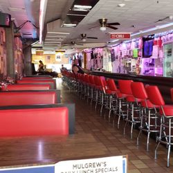 Mulgrew's Tavern & Liquor Store - Dam the longest bar I have ever sat at