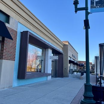 Altar'd State - Outdoor Entrance - Women's Clothing Near Me - Carmel, Indiana