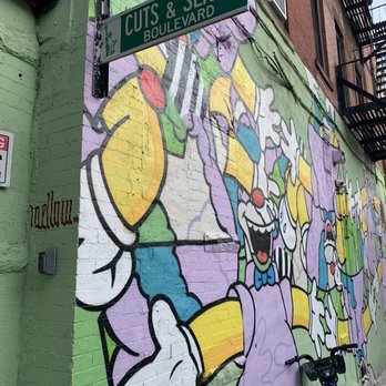 Cuts & Slices - Mural - Pizza Near Me - Brooklyn, New York