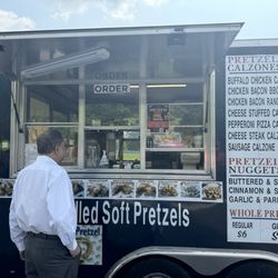 Manny’s Munchies - Food truck