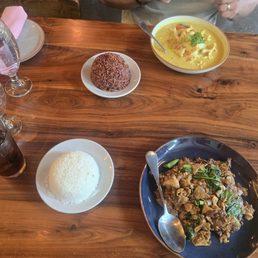 Delicious food and service. Delicious food and service.