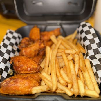 Big Mamas Wings & Things - 10 wings boneless - Chicken Wings Near Me - Henderson, Nevada Big Mamas Wings & Things - 10 wings boneless - Chicken Wings Near Me - Henderson, Nevada