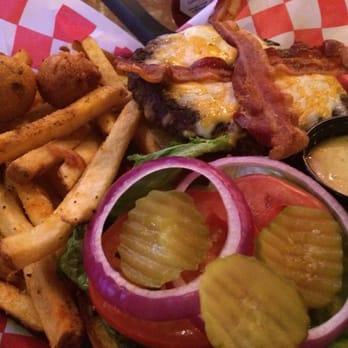 Razzoo's Cajun Cafe - Another Hamburger type of night!!!! The only reason why I came!!! Their hamburger is sooooooo good - Cajun/Creole Near Me - Irving, Texas Razzoo's Cajun Cafe - Another Hamburger type of night!!!! The only reason why I came!!! Their hamburger is sooooooo good - Cajun/Creole Near Me - Irving, Texas
