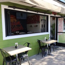 La Perlita Mexican Food