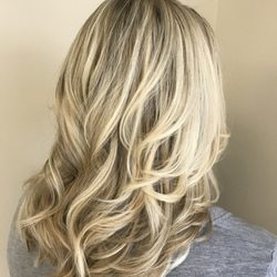 Nicole Marie Salon