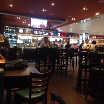O'learys - The depressing view from the booth with a plug. - Burgers Near Me - Granadilla de Abona, TF O'learys - The depressing view from the booth with a plug. - Burgers Near Me - Granadilla de Abona, TF