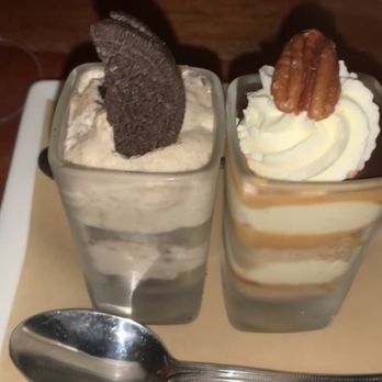 Seasons 52 - Cookies 'N' Cream Mini and Pecan Pie Mini - New American Near Me - Altamonte Springs, Florida Seasons 52 - Cookies 'N' Cream Mini and Pecan Pie Mini - New American Near Me - Altamonte Springs, Florida