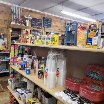 Post General Store - shelves full of food items - Grocery Near Me - Post, Oregon Post General Store - shelves full of food items - Grocery Near Me - Post, Oregon