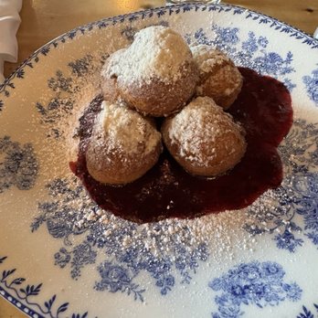 Cecilia - Breakfast & Brunch Near Me - Vancouver, Washington Cecilia - Breakfast & Brunch Near Me - Vancouver, Washington