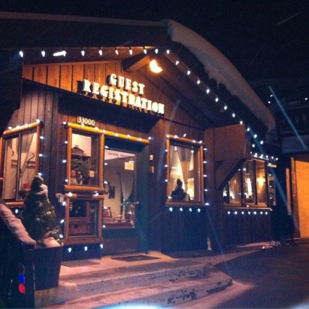 Silver Skis Chalet - Front enterance - Ski Resorts Near Me - Crystal Mountain, Washington Silver Skis Chalet - Front enterance - Ski Resorts Near Me - Crystal Mountain, Washington