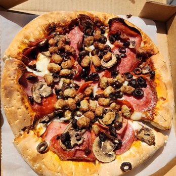 B C's Pizza & Beer