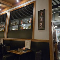 Caruso's Ristorante & Bar - Cute decor and vibe
