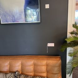 Auctions and Estate Sales of Los Angeles - They price everything!