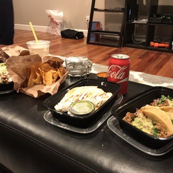 Cinco TacoBar - Mexican Near Me - San Leandro, California