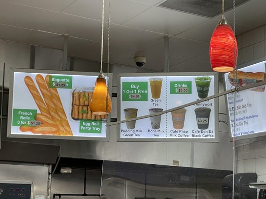 Banh Mi Che Cali by null