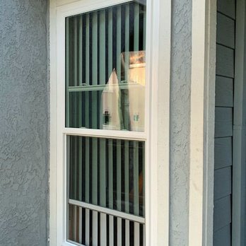 OC Window Experts - Right Side Window - Windows Installation Near Me - Huntington Beach, California