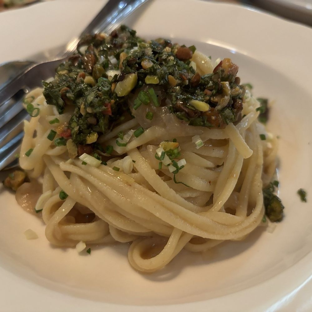 Ciccio - Sicilian Linguine - Pizza Near Me - Yountville, California