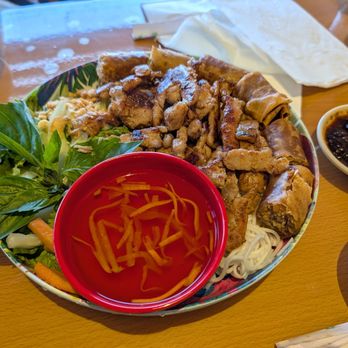Cuu Long Vietnamese Restaurant - Vietnamese Near Me - Aiea, Hawaii Cuu Long Vietnamese Restaurant - Vietnamese Near Me - Aiea, Hawaii