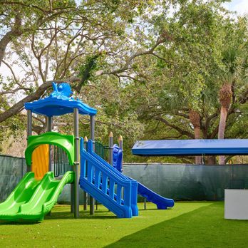 Davie Academy - Playground - Preschools Near Me - Hollywood, Florida