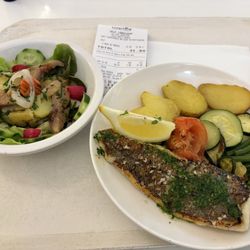 Self Longchamp - Fish and potatoes with fish salad