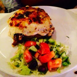 Spitiko Restaurant - Great live music! And superb customer service. We spend 48 for 2 starters and 2 mains plus excellent wine - quality greek one!