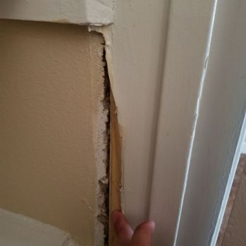 Mountain View Apartments - Just cover the crack with a piece of tape, no one will notice... - Apartments Near Me - El Paso, Texas