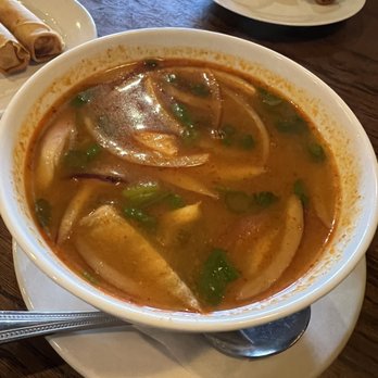 Thai Samurai - Tom Yum soup with complimentary mini-spring rolls. - Thai Near Me - New Port Richey, Florida Thai Samurai - Tom Yum soup with complimentary mini-spring rolls. - Thai Near Me - New Port Richey, Florida