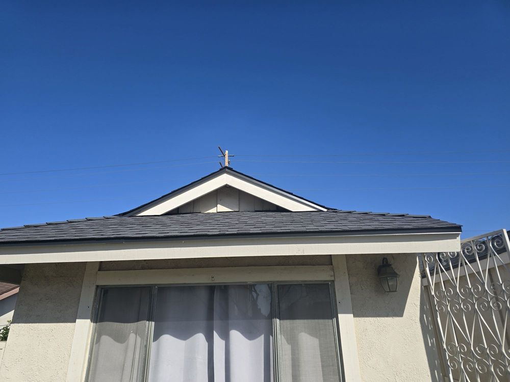 Slide of Shorelineroof