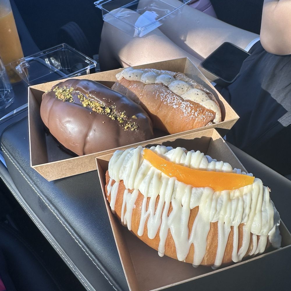 Dubai, Earl Grey and Mango Dubai, Earl Grey and Mango