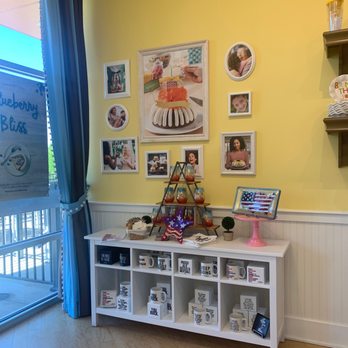 Nothing Bundt Cakes - Bakeries Near Me - South Euclid, Ohio Nothing Bundt Cakes - Bakeries Near Me - South Euclid, Ohio
