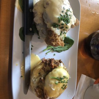 Ruby Slipper Uptown - Fried Chicken & Pulled Pork Eggs Benedict - Cafes Near Me - New Orleans, Louisiana Ruby Slipper Uptown - Fried Chicken & Pulled Pork Eggs Benedict - Cafes Near Me - New Orleans, Louisiana