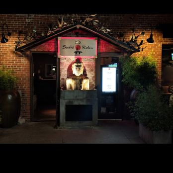 Sushi Roku - Truly a beacon on a rainy night - Sushi Bars Near Me - Pasadena, California Sushi Roku - Truly a beacon on a rainy night - Sushi Bars Near Me - Pasadena, California