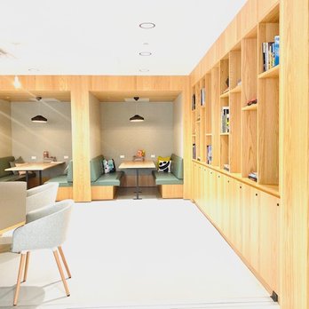 Spaces Playa District - Business Lounge - Shared Office Spaces Near Me - Los Angeles, California