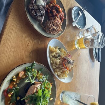 Moonraker Restaurant - Grilled Salmon Pinwheel & New York Strip Steak & Lobster Mac & Cheese - New American Near Me - Pacifica, California