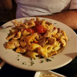 Dani's Italian Bistro - Chicken Scarpariello