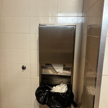 Porto's Bakery & Cafe - Women's restroom - Bakeries Near Me - Downey, California