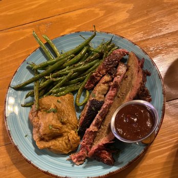 Gigi's Restaurant & Cafe - Brisket - Southern Near Me - Edcouch, Texas