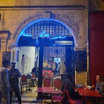 La Terre - Bars Near Me - Bordeaux, 33