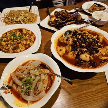 Szechuan Garden - Jelly noodles, vegetarian mapo tofu, garlic eggplant, Chow mein, and spicy fish with cabbage - Szechuan Near Me - Hillsboro, Oregon Szechuan Garden - Jelly noodles, vegetarian mapo tofu, garlic eggplant, Chow mein, and spicy fish with cabbage - Szechuan Near Me - Hillsboro, Oregon